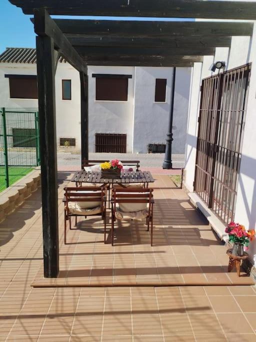 Suite En Sierramagna, Piscina Abierta El Ronquillo