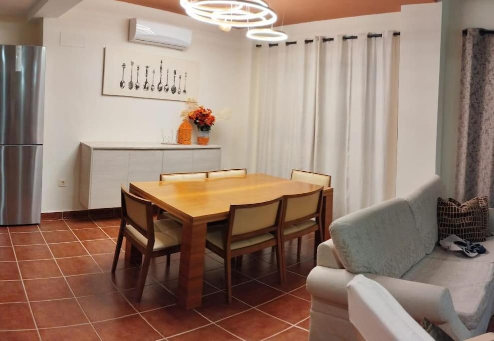 Holiday home Suite En Sierramagna, Piscina Abierta *