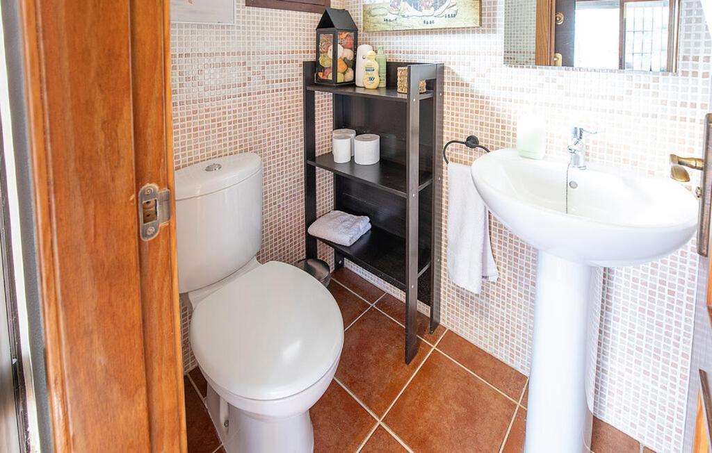 Suite En Sierramagna, Piscina Abierta Holiday home El Ronquillo